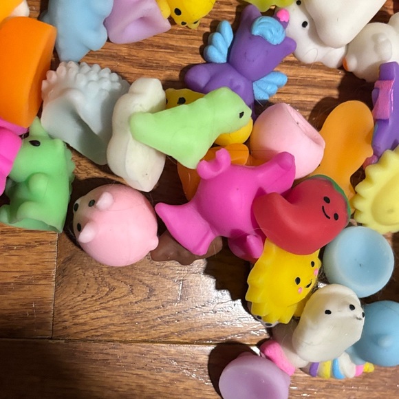Colorful Squishy Toy Set - Picture 6 of 6